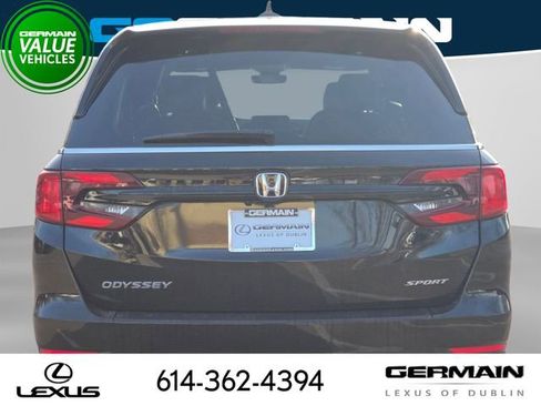 Used 2023 Honda Odyssey Sport image 8