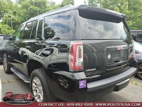 Used 2019 GMC Yukon SLT w/ Open Road Package AWD/4WD image 3