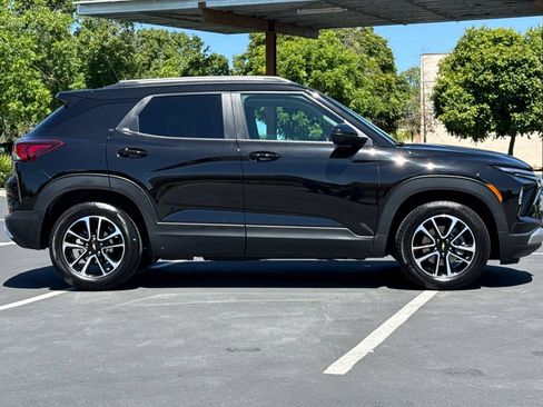 Used 2026 Chevrolet TrailBlazer LT w/ Driver Confidence Package FWD image 8
