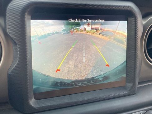 Used 2020 Jeep Wrangler Unlimited Sport S w/ Sun And Sound Package image 20