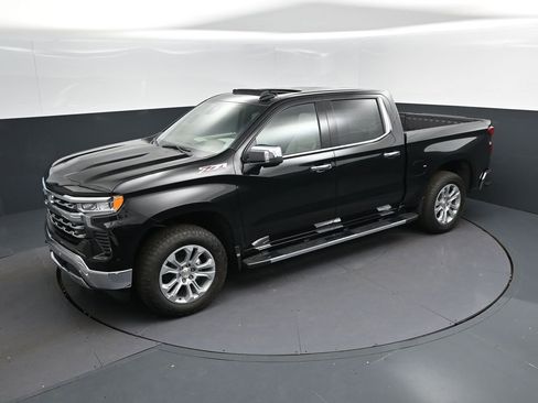 New 2026 Chevrolet Silverado 1500 LTZ w/ Technology Package AWD/4WD image 36