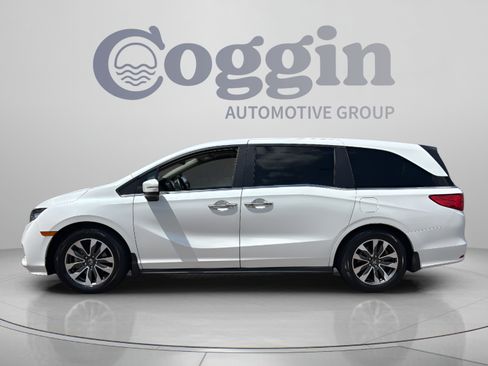 Certified 2022 Honda Odyssey EX-L image 2