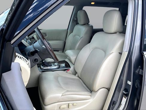 Used 2017 INFINITI QX80 2WD image 8