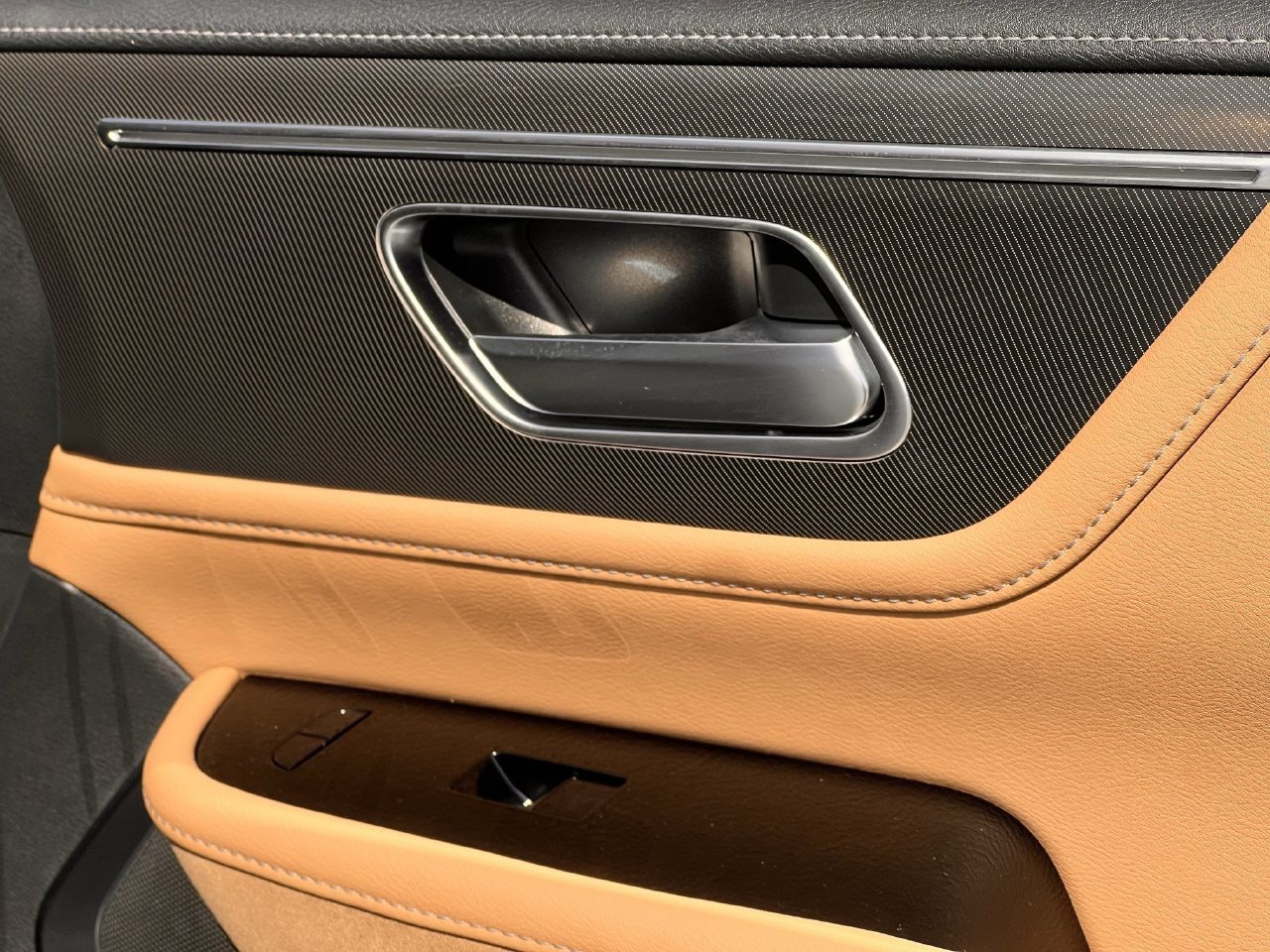New 2027 INFINITI QX80 Luxe RWD image 24