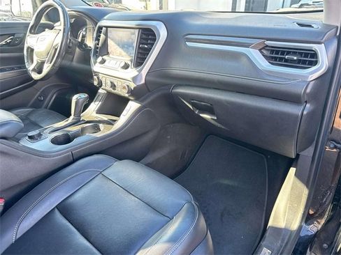 Used 2019 GMC Acadia SLT image 16