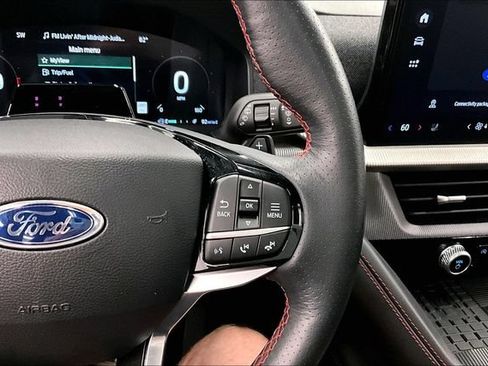 Used 2025 Ford Explorer ST AWD/4WD image 28
