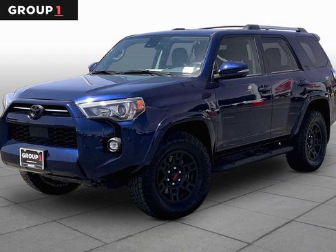 Used 2022 Toyota 4Runner SR5 Premium w/ Moonroof Package AWD/4WD image 1