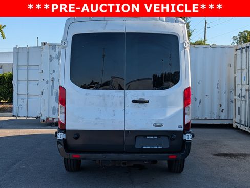 Used 2015 Ford Transit 250 148 Medium Roof RWD image 5