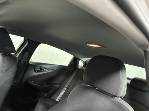 Used 2025 Chevrolet Malibu RS image 12