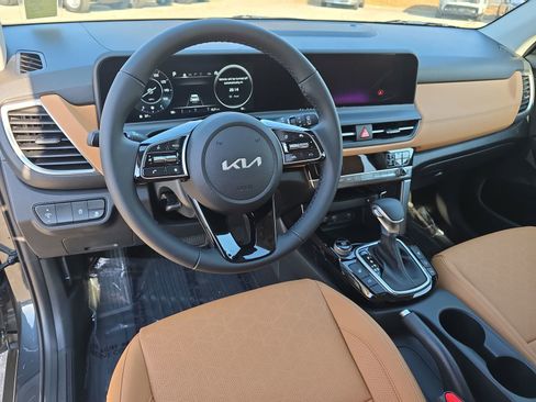 New 2026 Kia Seltos EX w/ EX Sunroof Package image 16