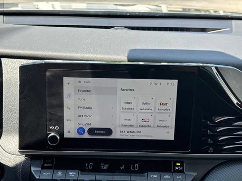Certified 2025 Toyota Camry SE FWD image 22