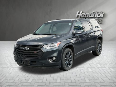 Used 2021 Chevrolet Traverse RS FWD image 5