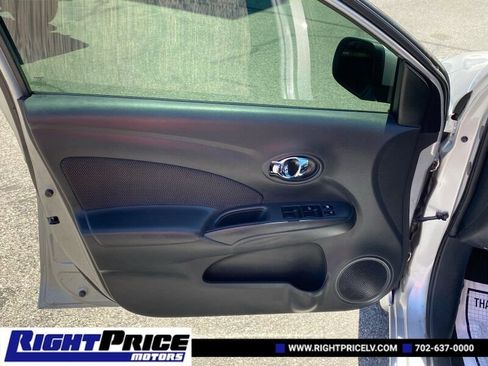 Used 2013 Nissan Versa SV image 22