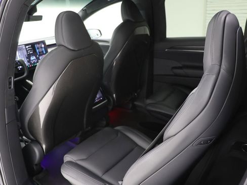 Used 2022 Tesla Model X image 14