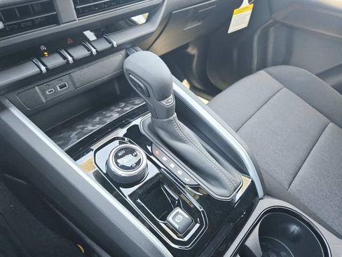 New 2026 Chevrolet Colorado Trail Boss AWD/4WD image 22
