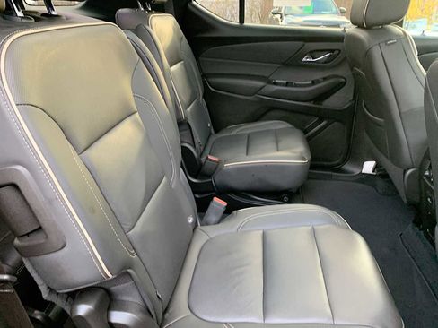 Certified 2023 Chevrolet Traverse Premier w/ Redline Edition image 28