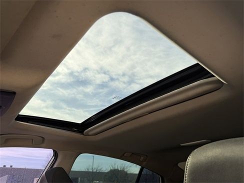 Used 2019 Nissan Altima 2.5 SV image 24