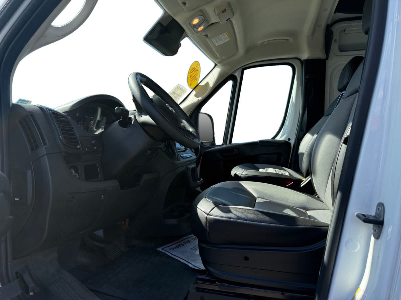 Used 2026 RAM ProMaster 2500 w/ Convenience Group FWD image 13