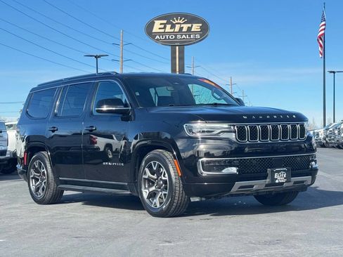 Used 2024 Jeep Wagoneer Series III image 1