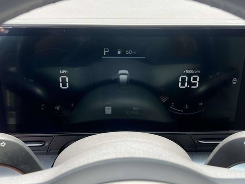 Certified 2024 Hyundai Kona SEL AWD/4WD image 25