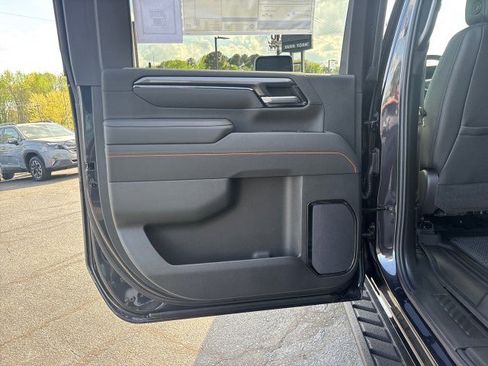 New 2026 GMC Sierra 2500 AT4 w/ AT4 Premium Plus Package image 32