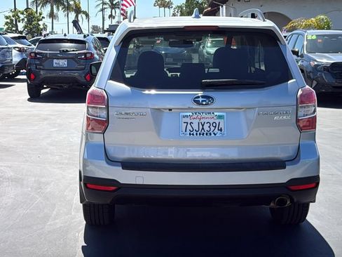 Used 2016 Subaru Forester 2.5i Limited AWD/4WD image 5