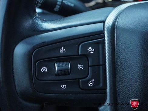 Used 2021 GMC Yukon XL Denali w/ Denali Premium Package image 21