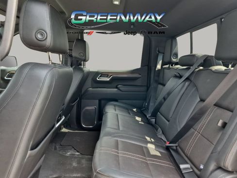 Used 2022 Chevrolet Silverado 1500 High Country RWD image 11
