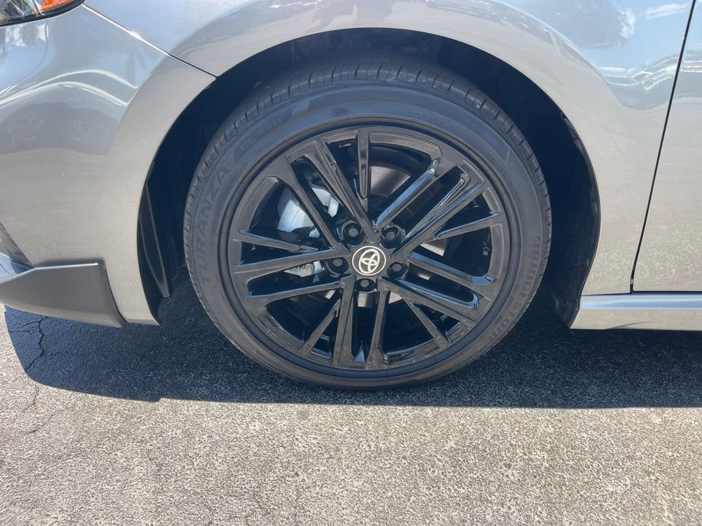 Used 2026 Toyota Camry SE FWD image 8