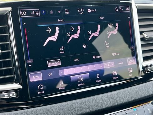 Used 2025 Chrysler Pacifica Select FWD image 26
