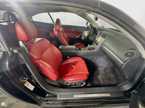 Used 2015 Lexus IS 250C w/ Luxury Package RWD image 27