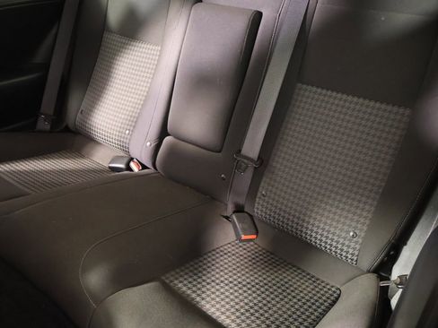 Used 2022 Dodge Challenger GT image 11