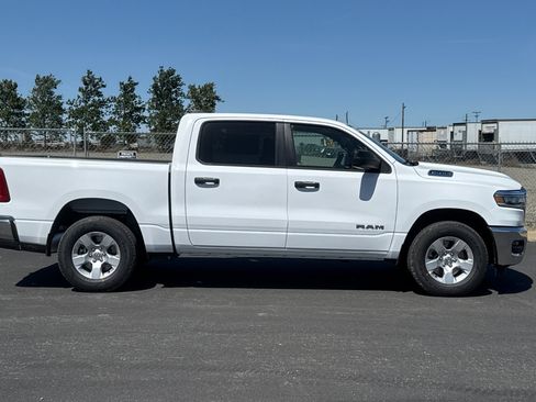 New 2026 RAM 1500 2WD Crew Cab image 2