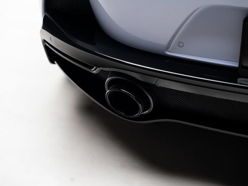 Used 2023 McLaren GT RWD image 30