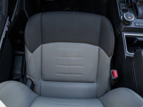 Used 2024 Toyota Tacoma TRD Sport image 35