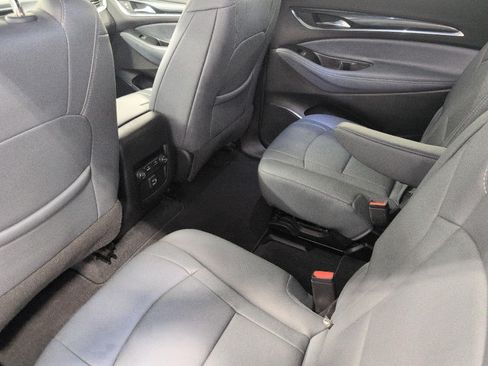 Used 2023 Buick Enclave Essence AWD/4WD image 21