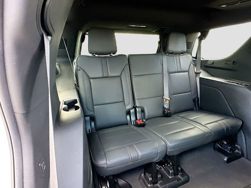 Used 2024 Chevrolet Tahoe RST w/ Luxury Package AWD/4WD image 29