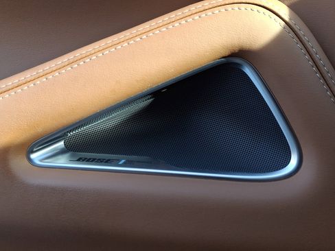 Used 2023 INFINITI QX60 Sensory w/ Cargo Package image 28