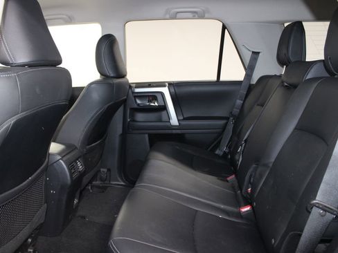 Used 2022 Toyota 4Runner TRD Sport w/ Technology Package AWD/4WD image 19