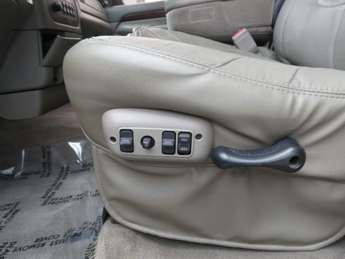 Used 2003 Dodge Ram 3500 Truck SLT AWD/4WD image 15