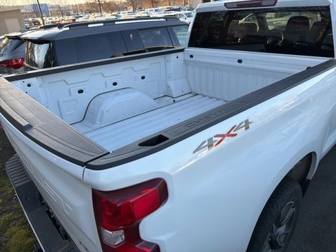 Used 2021 Chevrolet Silverado 1500 RST image 5