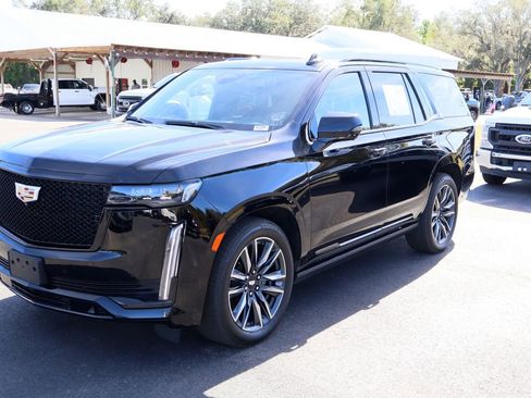 Used 2021 Cadillac Escalade Sport Platinum image 5