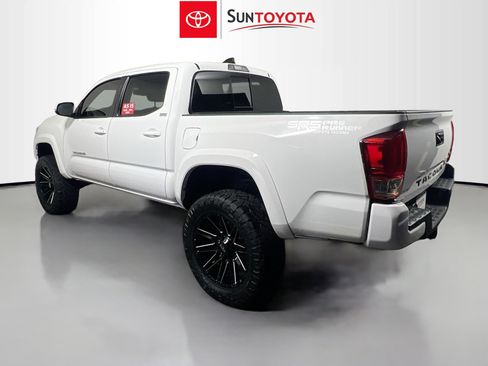Used 2023 Toyota Tacoma SR5 w/ Technology Package image 6