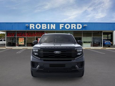 New 2026 Ford Expedition Max Platinum w/ Stealth Appearance Package AWD/4WD image 6