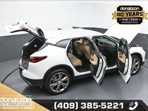 Used 2022 Chevrolet Blazer Premier w/ Enhanced Convenience Package AWD/4WD image 26
