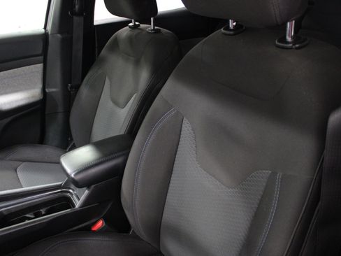 Used 2025 Jeep Compass Sport AWD/4WD image 6