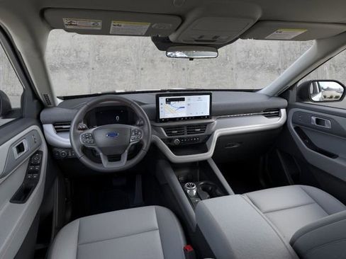 Used 2026 Ford Explorer Active w/ Active Comfort Package AWD/4WD image 9