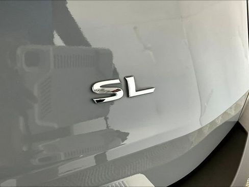 Used 2023 Nissan Rogue SL w/ SL Premium Package image 14