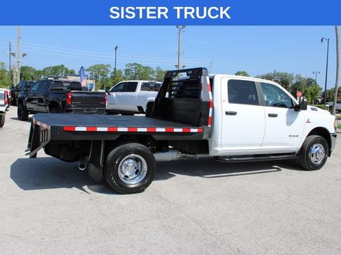 Used 2024 RAM 3500 SLT w/ Quick Order Package 2YG SLT AWD/4WD image 10