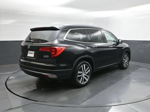 Used 2017 Honda Pilot Elite image 8